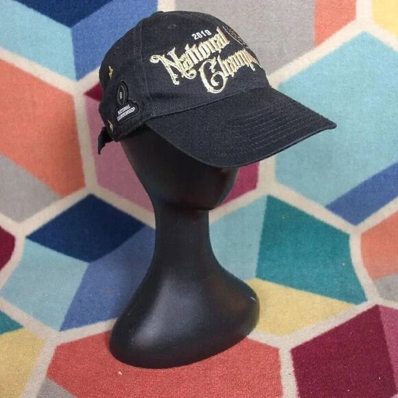 LSU Tigers Nike College Football Playoff 2019 National Champions Locker Room Adj - Picture 1 of 3